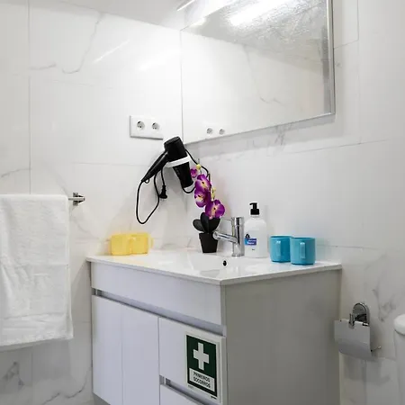 Almada Downtown 303 Oporto