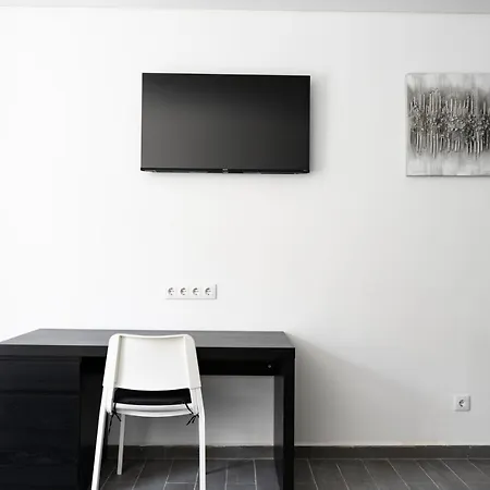 Almada Downtown 303 포르투